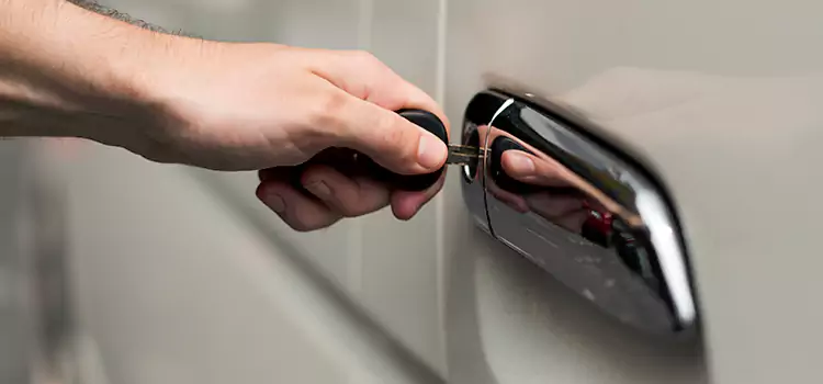 Why Choose Our Auto Locksmith Team in Oakland, CA?